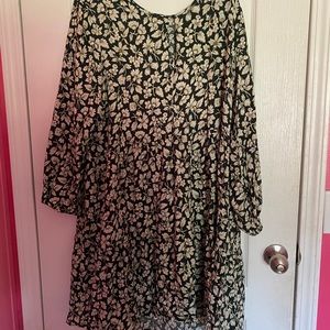 OLD NAVY GREEN FLORAL SWING DRESS
